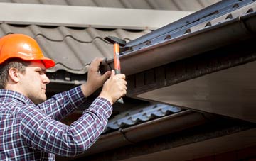 gutter repair Lusby, Lincolnshire